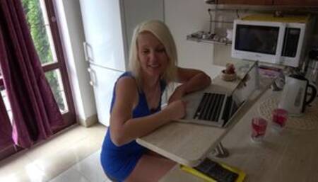 CZECH WIFE SWAP 7/2 (Cum in the eye)