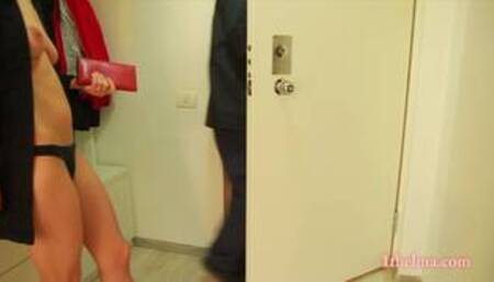 Dick Flash: Asian girl tease and caught DHL delivery guy jerk