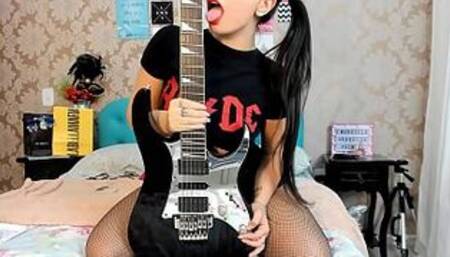 Wenstripper Lesbian Rockeira Novinha naughty Commanding your handjob and siririca