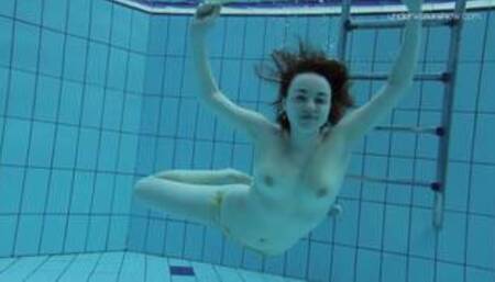Big tits shaved babe Lada Poleshuk underwater