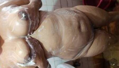 Bhabhi Ne Dever Ke Samne Nange Hoke Nahaya, Hindi Audio (whatsapp 6261267738)