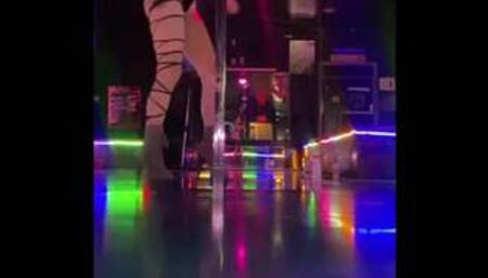 Pole Dancing