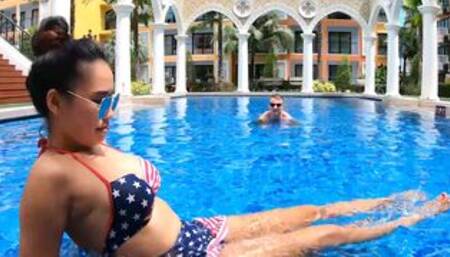 Amateur Thai girlfriend is a horny slut