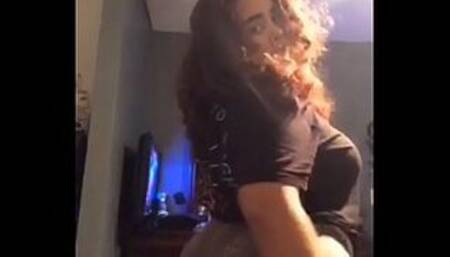 Bbw latina slut back at it again twerking