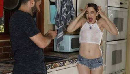 Slutty Bobbi Dylan fucks her stepbrother