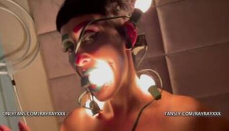 RAY RAY XXX QUICKIE: RAY RAY XXX : has some fun with Christmas lights