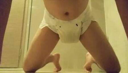 messing and peeing diaper