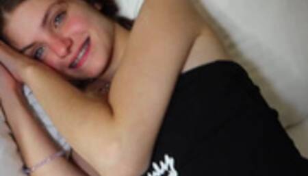 18 Year Old Teen With Braces Sucks And Fucks Before Bed Time ????????????