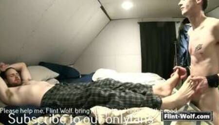 Straight married dad massaged (onlyfans.com/Flint-Wolf)