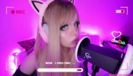 KAWAII BIG TITS GIRL TRIES TO SPEAK SPANISH