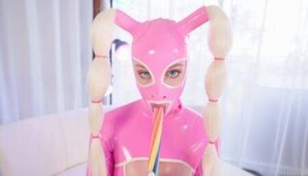 Tasty Latex, Anal Treats & Fuck Machine