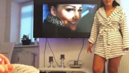 Freund meiner Schwester wichst auf mich ! Peinlich