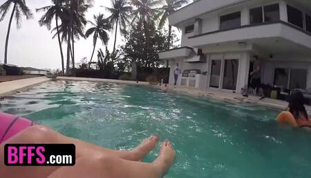 Extremely Hot Girls In Tight Bikinis Enjoy Their Spring Break With Hot Orgy Sex