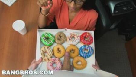 How to sexually annoy your secretary (Arianna Knight) properly