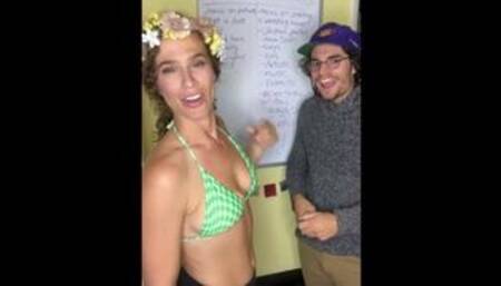 Dating Profile Tinder Advice from Real Sexy Couple HOT MOM and Hung Stud Tutorial dating advice!