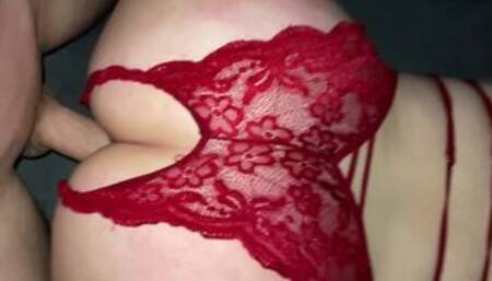 Tinder Girl wird hart und schnell gefickt + lautes Stöhnen