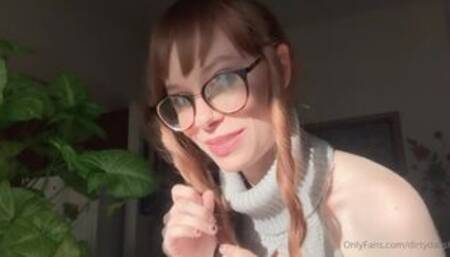 EGirl Next Door Invites You For a Fun Afternoon!