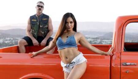 Lana Violet - Suckin Fuckin Truckin