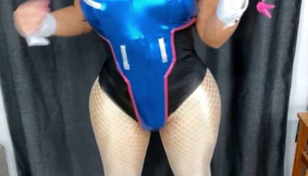 TS  COSPLAY DVA OVERWATCH SHEMALE   SMOKING 120MM