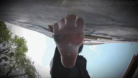 Man-Bug Stomped In Dirty White Pantyhose (POV Giantess)