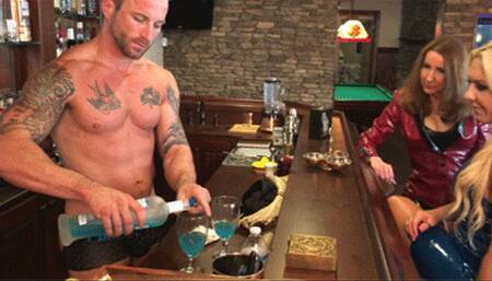 Shoe Worship & Ball Busting For The Bartender  (Quicktime)