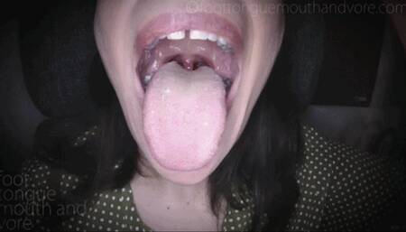 Step-Mom Unaware (POV Giantess)