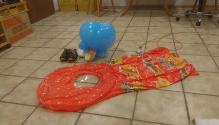 An small air mattress will pop by air compressor