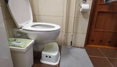 Stinky Orgasm on toilet - Horny toilet after work - Fertile days
