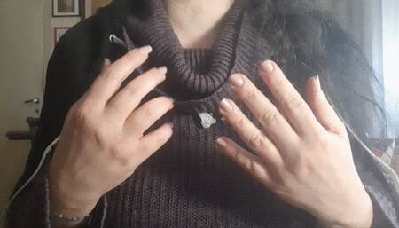 SEXY HANDS TEAR NEWSPAPERS PAGES AND MAKE RELAXING SOUNDS