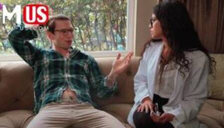 Hot Doctor Harley Haze Fucks Her Patient