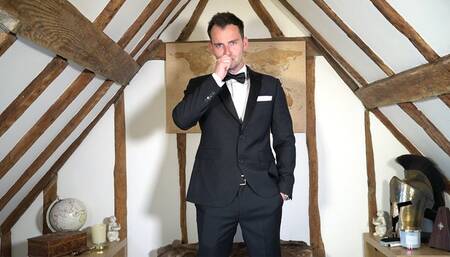 APOLLO : Tuxedo Findom Inhale with Bulge Worship