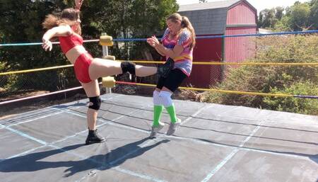 Beckie Beats-Up the Jobber