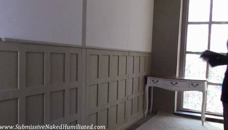 Sales Agent Samantha Alexandra Shows That There's More Than Property On Offer Here!!!