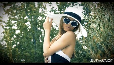 Jillian Janson Fucked in Mansion Pool - HD WMV