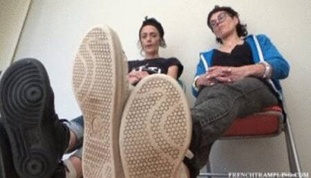 2180 Sneakers worship with Melanie Nathalie