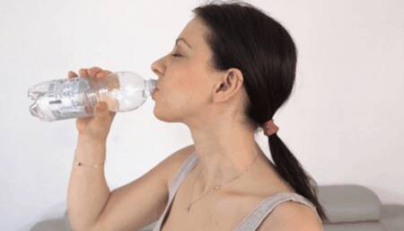 my half liter of water ( THROAT FETISH )