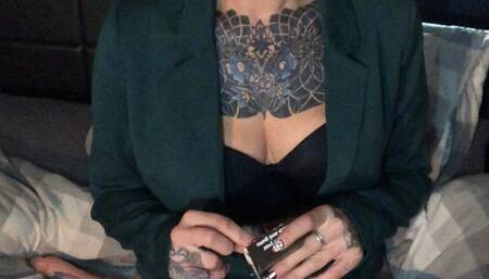 Blazer Smoking Bedroom