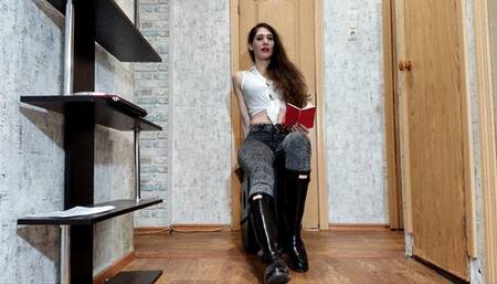 Sexy hynter wellies boots psyhotherapist explores your addiction