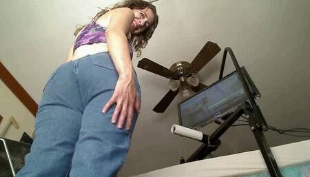 Stormy jeans- clench-hold