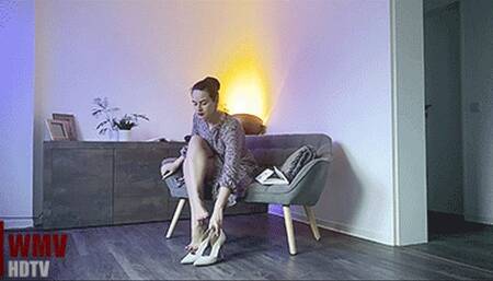 Nylon Feet (HDTVWMV) – Lady Iveta