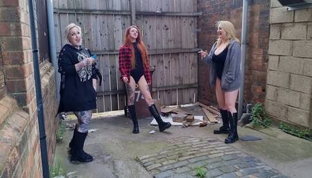 2151 Ada Anija and Princess in SMOKEBREAK in big boots