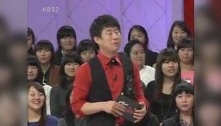 Acelya Yavuz Turkish Female "South Korean men are more flirtatious. I found about it"