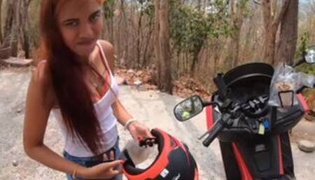 Thai amateur teen GF hottie homemade sex