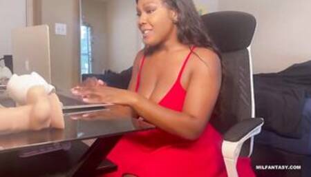 Tilaxoxo – My Mom is An OnlyFans Model