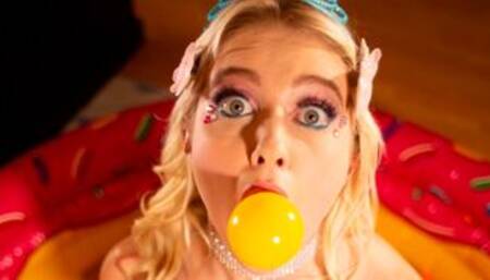 Fairy Princess Chloe's Oily Anal Kinks