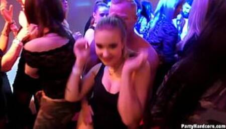 Amateur whore Elle goes wild & lets 5 strippers pound on her cunt (including 2 barebacks) in PHGC 39 - Cam 1