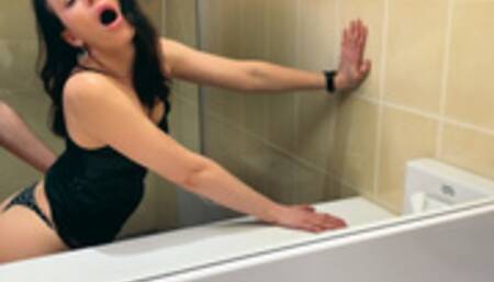 Stranger Fucked College Girl in the Toilet on Student Party - POV