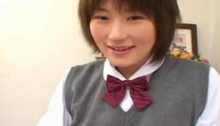 Schoolgirl slut Shinobu Kasagi sucks a cock uncensored