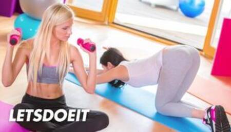 Lady Dee & Vanessa Staylon Unleash Their Lesbian Side After Yoga