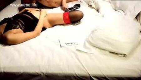 Really hard work!! Internet celebrity girl Yiyi is pregnant and she also engages in VIP video, she must be a local tyrant (Cumshot)